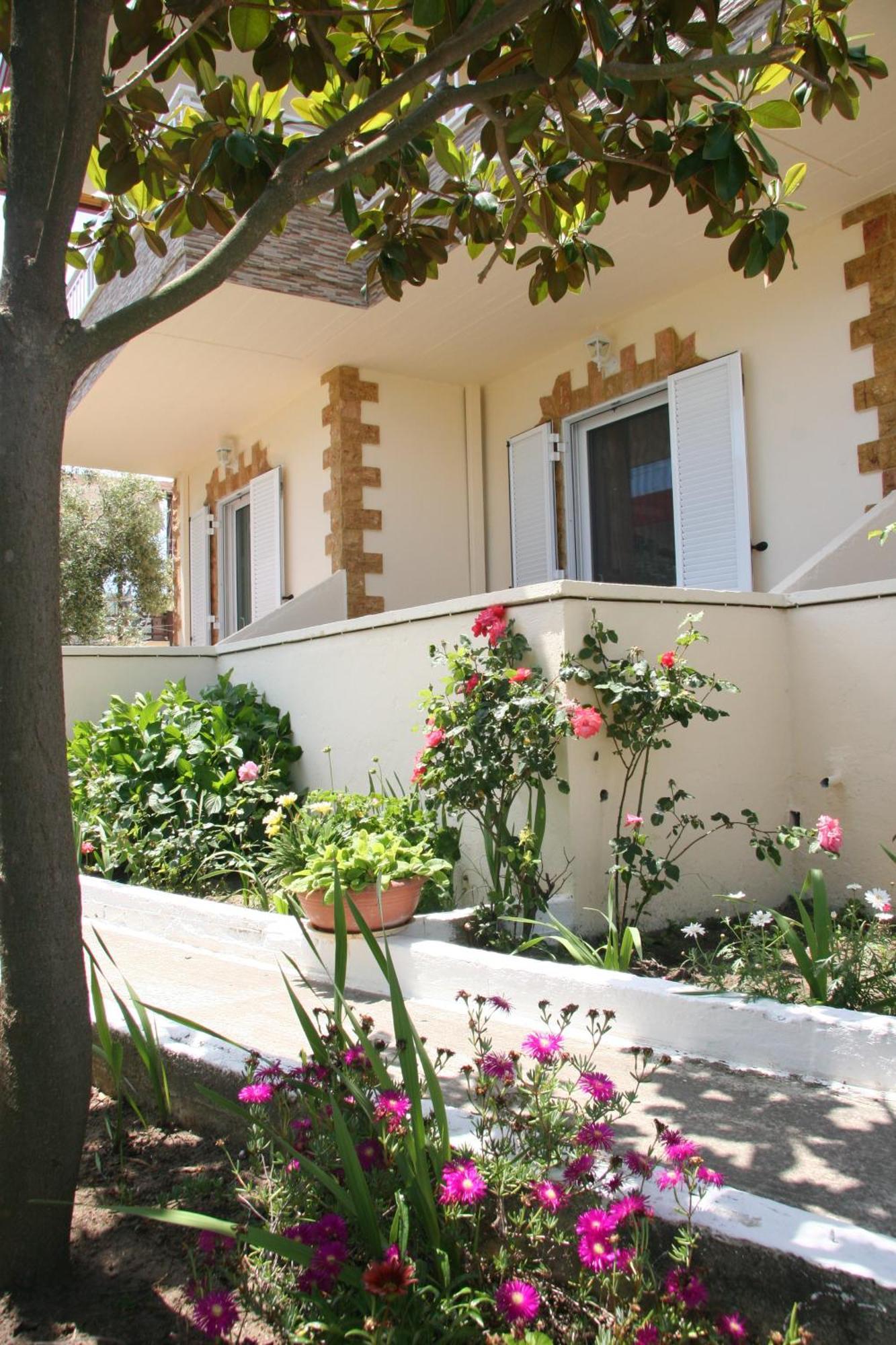 Apartment Irida Sarti