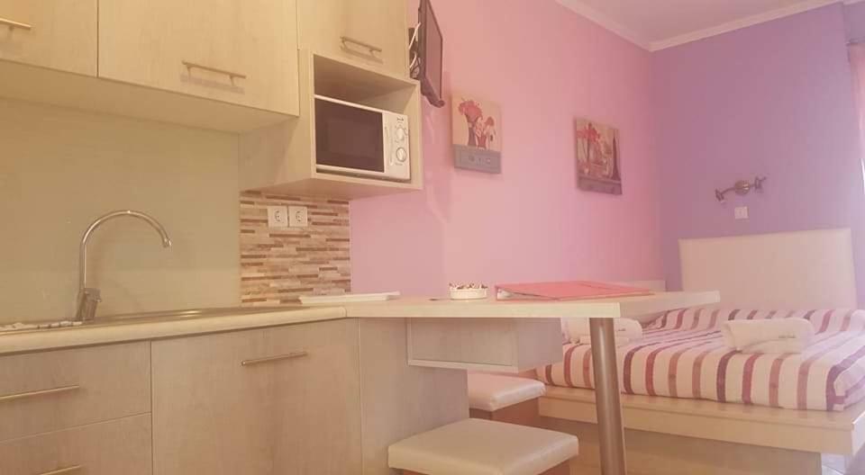 Apartment Irida Sarti